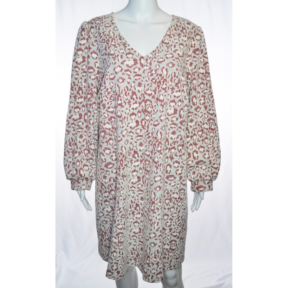 Dolan Left Coast Anthropologie Leopard Textured V-Neck Shift Dress Size 1X